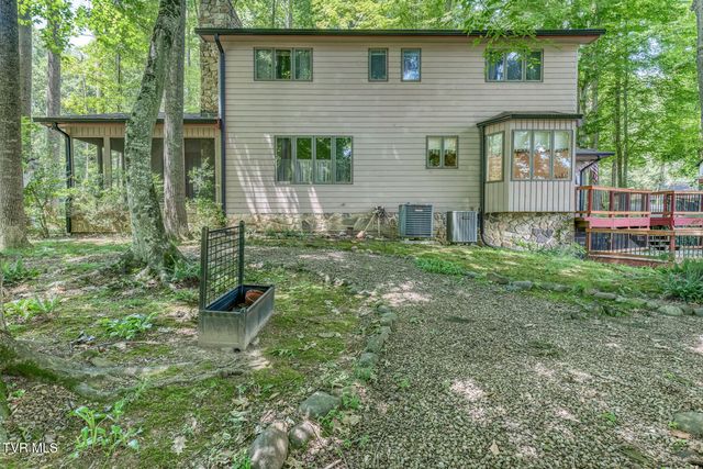 123 Woodside Court, Gray, TN 37615