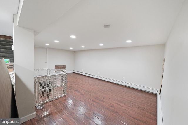 6 N BORO LINE RD, Trappe, PA 19426