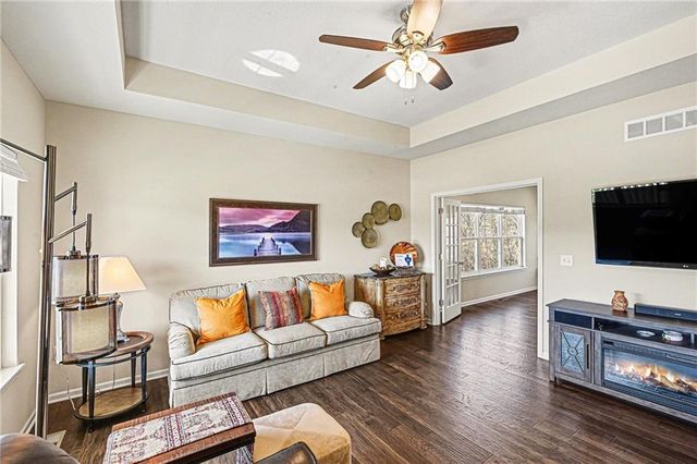 11412 Cleveland Avenue, Kansas City, KS 66109