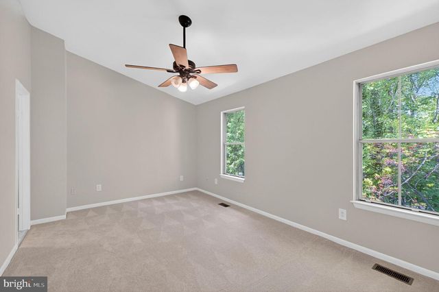 20202 WATERSIDE DR, Germantown, MD 20874