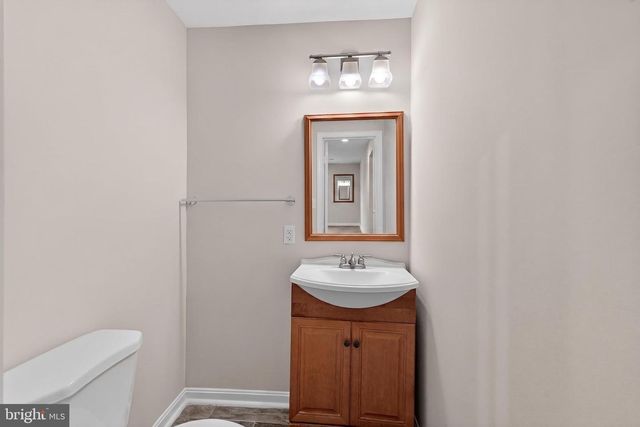 20202 WATERSIDE DR, Germantown, MD 20874