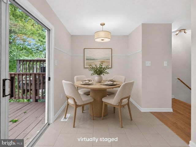 20202 WATERSIDE DR, Germantown, MD 20874