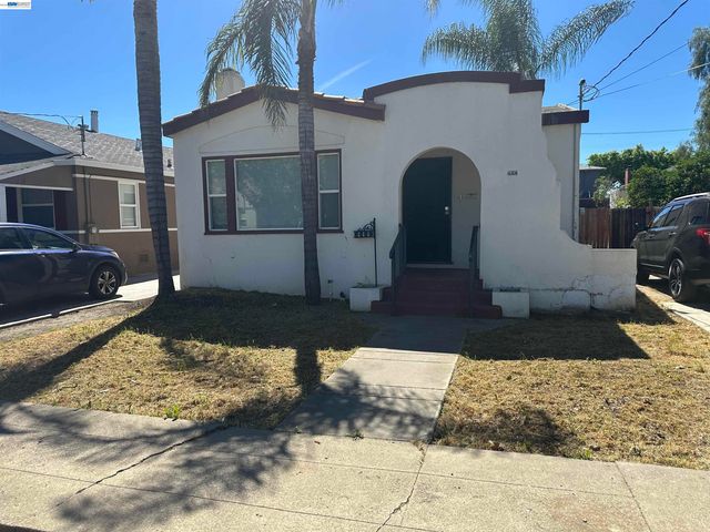444 E 12th St, Pittsburg, CA 94565