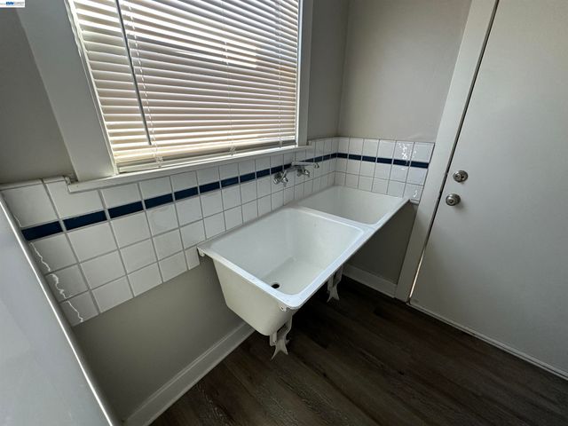 444 E 12th St, Pittsburg, CA 94565