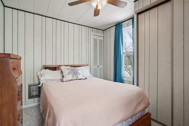 221 Kay St, Wampum, PA 16157