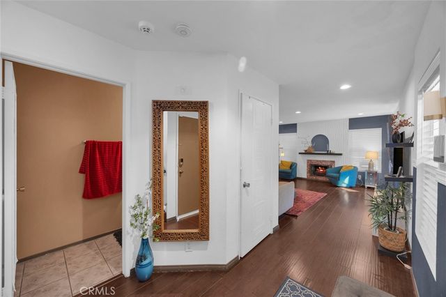11522 Honeyglen Road 26, Pacoima, CA 91331
