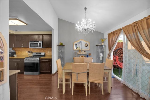 11522 Honeyglen Road 26, Pacoima, CA 91331