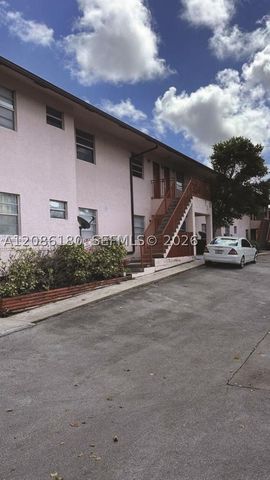2920 Pierce St 9, Hollywood, FL 33020