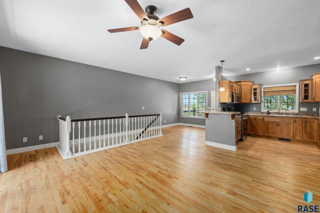105 E Switch Grass Trl Trail, Brandon, SD 57005
