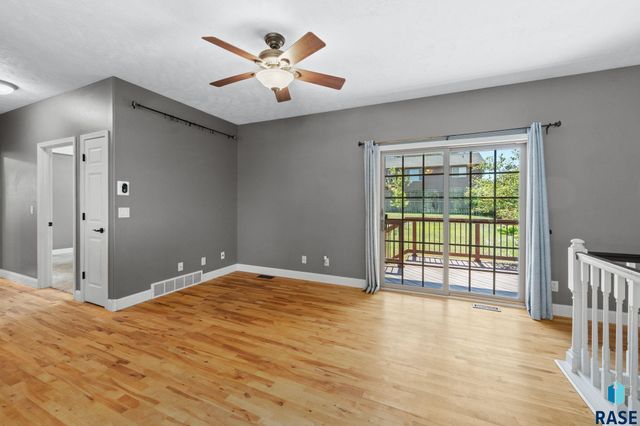 105 E Switch Grass Trl Trail, Brandon, SD 57005