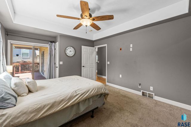 105 E Switch Grass Trl Trail, Brandon, SD 57005