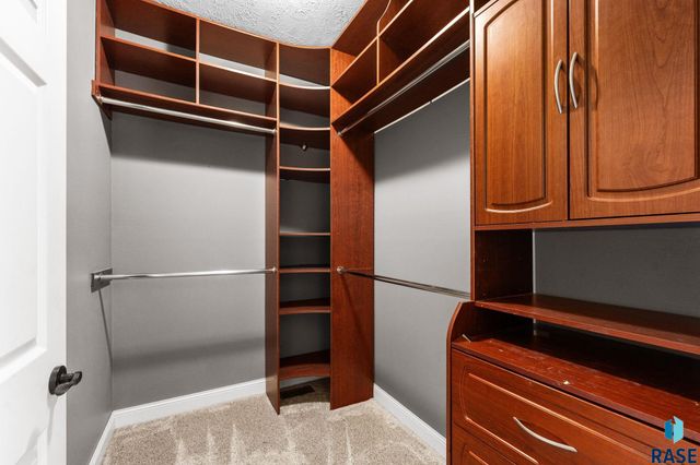 105 E Switch Grass Trl Trail, Brandon, SD 57005