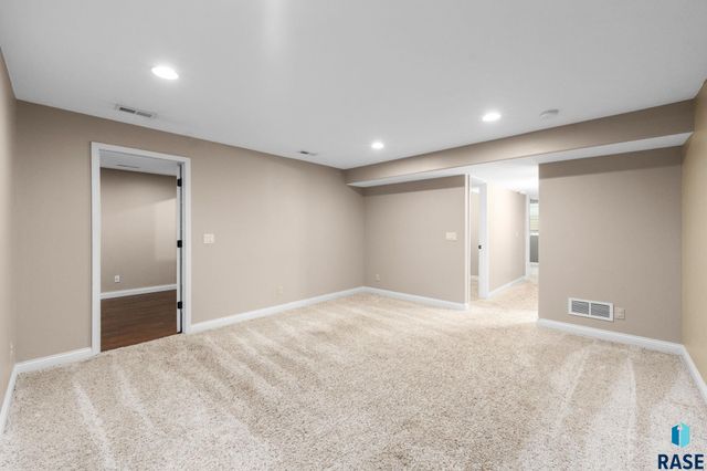 105 E Switch Grass Trl Trail, Brandon, SD 57005