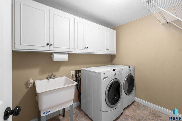 105 E Switch Grass Trl Trail, Brandon, SD 57005