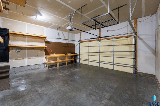105 E Switch Grass Trl Trail, Brandon, SD 57005