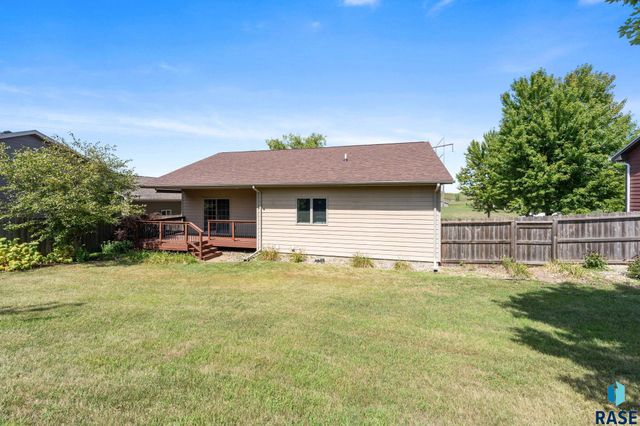 105 E Switch Grass Trl Trail, Brandon, SD 57005