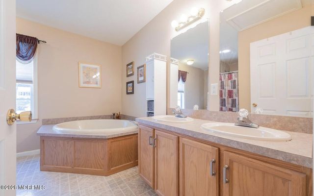 829 Knight Street, Toms River, NJ 08753