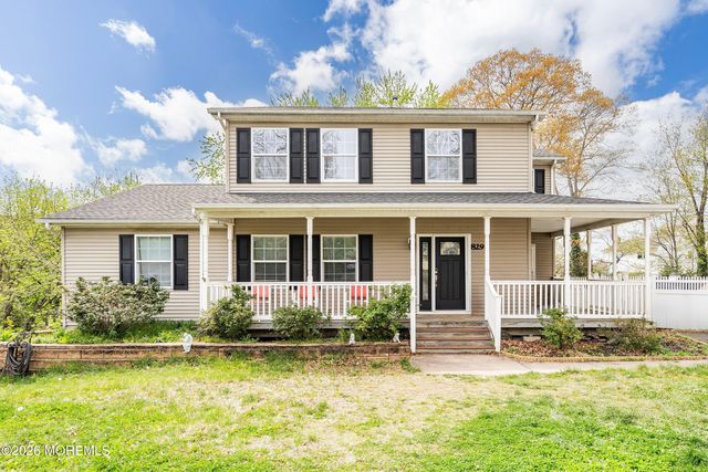 829 Knight Street, Toms River, NJ 08753