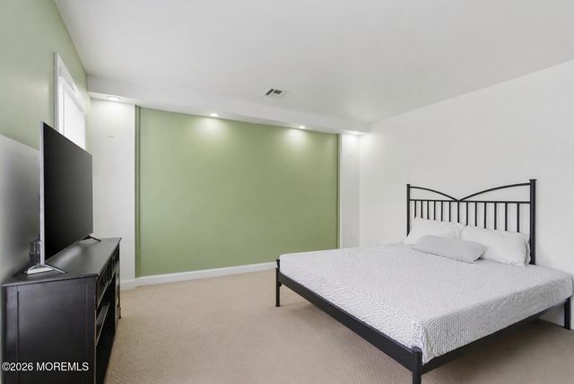 829 Knight Street, Toms River, NJ 08753