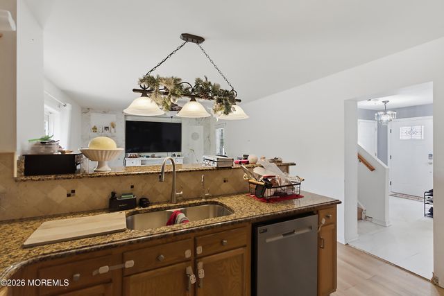 829 Knight Street, Toms River, NJ 08753