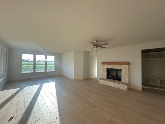 8707 County Road 623, Blue Ridge, TX 75424