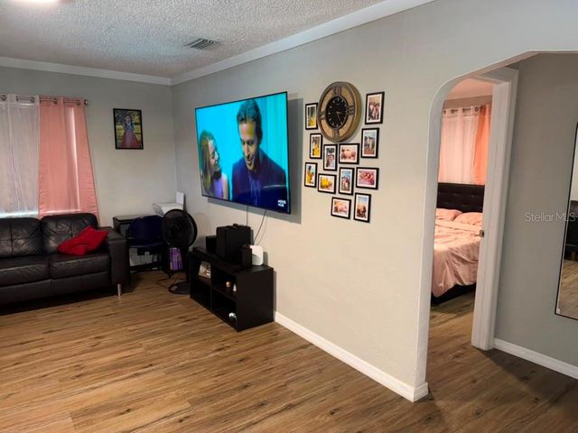 703 E HAMILTON AVENUE, Tampa, FL 33604