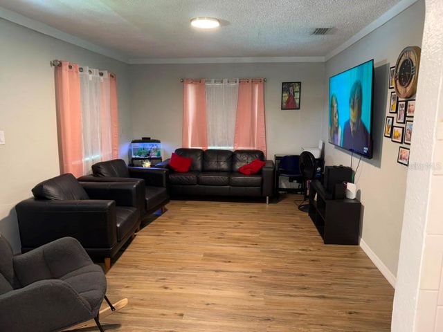 703 E HAMILTON AVENUE, Tampa, FL 33604