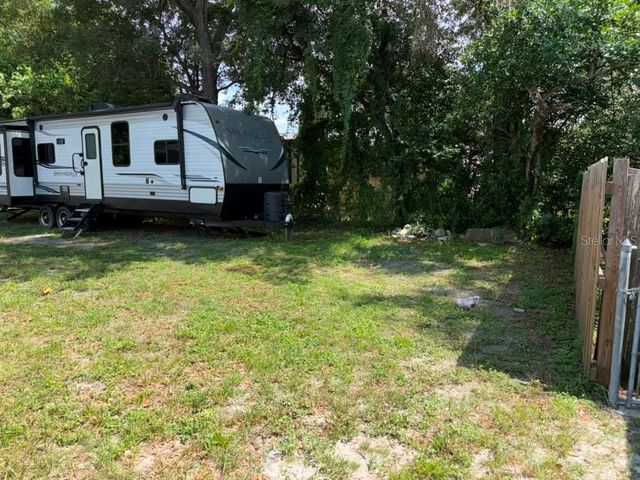 703 E HAMILTON AVENUE, Tampa, FL 33604