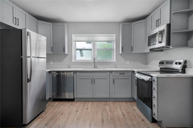 703 E HAMILTON AVENUE, Tampa, FL 33604