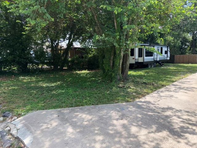 703 E HAMILTON AVENUE, Tampa, FL 33604