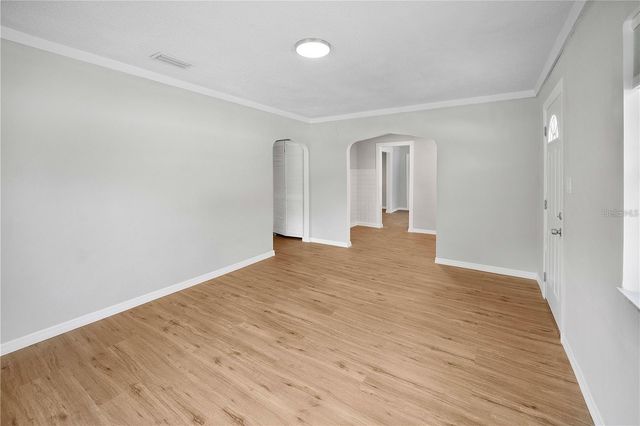 703 E HAMILTON AVENUE, Tampa, FL 33604