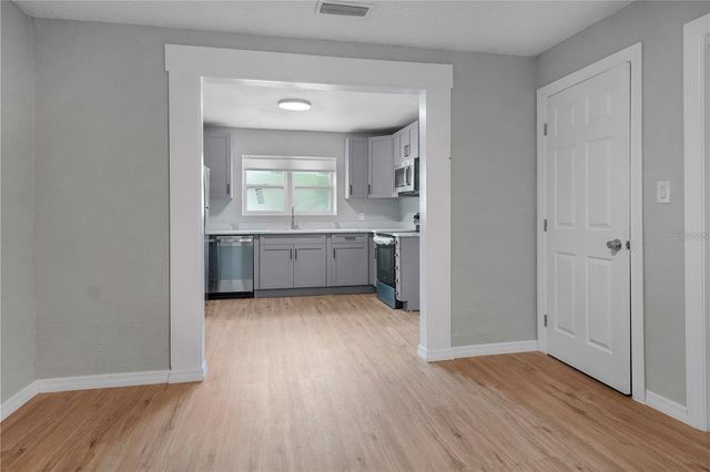 703 E HAMILTON AVENUE, Tampa, FL 33604