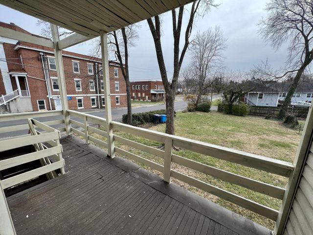 1202 MELROSE AVE, Roanoke, VA 24017