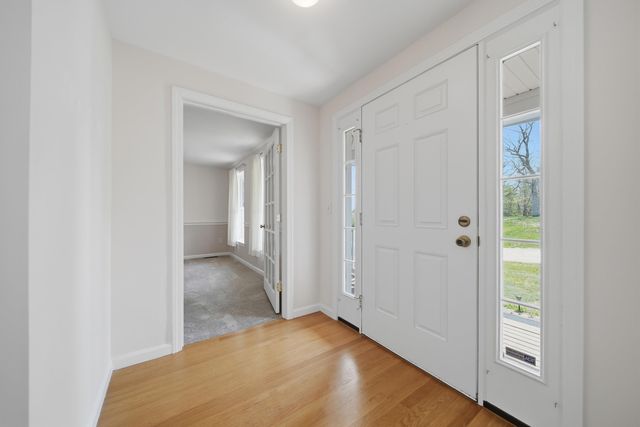 55 Woodhawk Drive, Milford, NH 03055