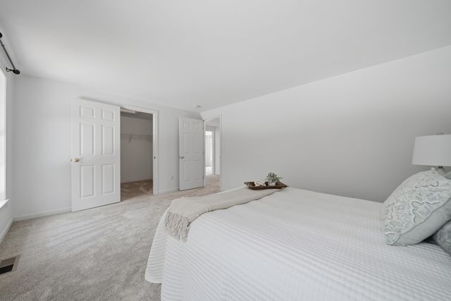 55 Woodhawk Drive, Milford, NH 03055