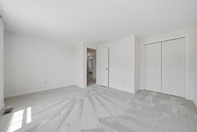 55 Woodhawk Drive, Milford, NH 03055