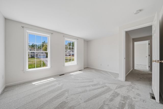 55 Woodhawk Drive, Milford, NH 03055