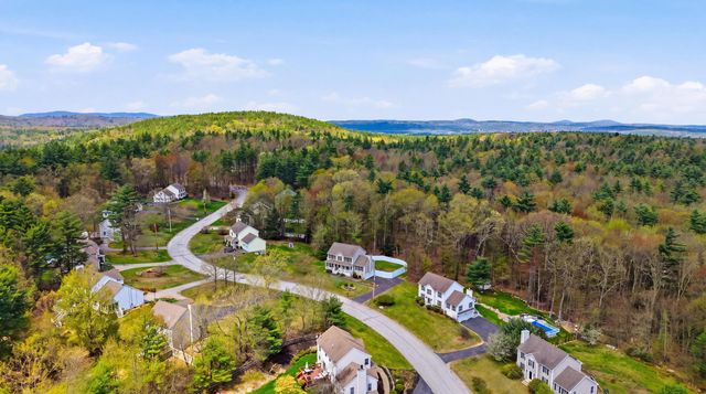 55 Woodhawk Drive, Milford, NH 03055