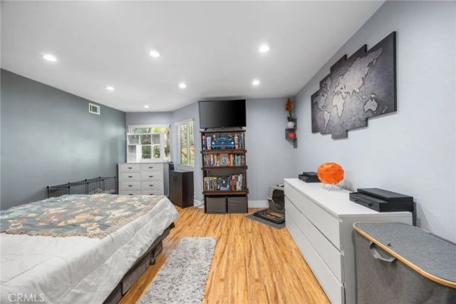 4146 E Mendez 127, Long Beach, CA 90815