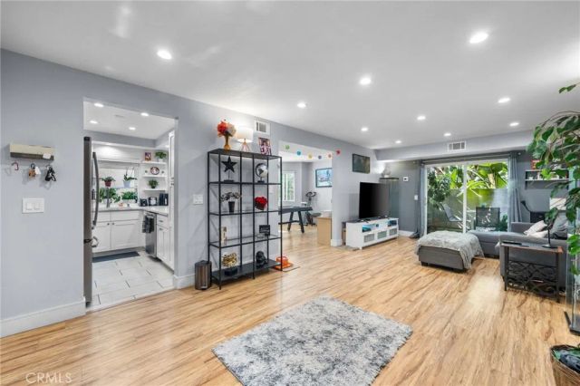 4146 E Mendez 127, Long Beach, CA 90815