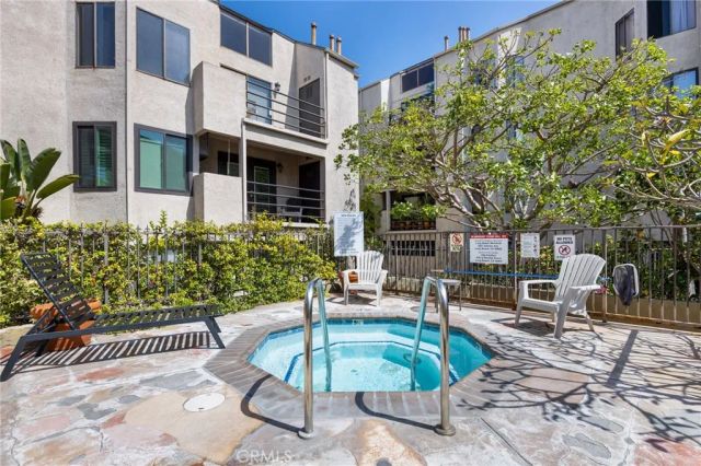 4146 E Mendez 127, Long Beach, CA 90815