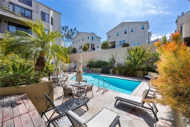 4146 E Mendez 127, Long Beach, CA 90815