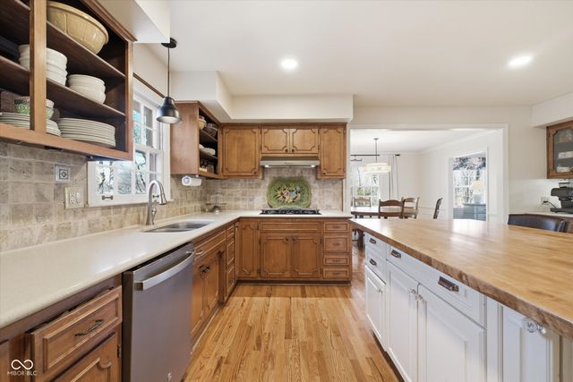 6203 Hillcrest Lane, Indianapolis, IN 46220