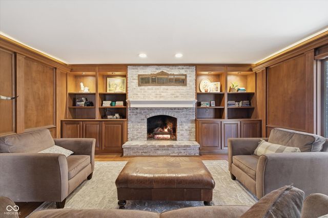 6203 Hillcrest Lane, Indianapolis, IN 46220