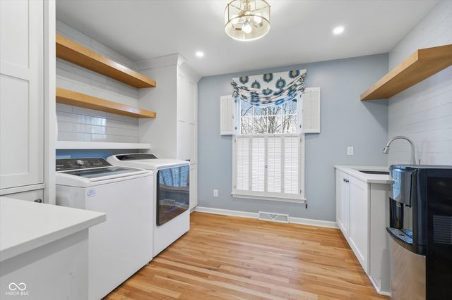 6203 Hillcrest Lane, Indianapolis, IN 46220