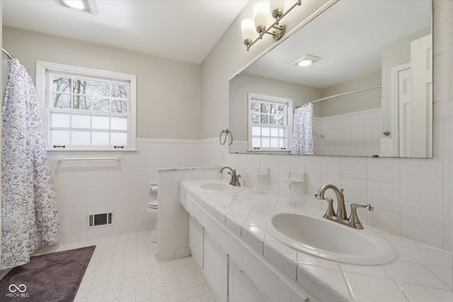 6203 Hillcrest Lane, Indianapolis, IN 46220