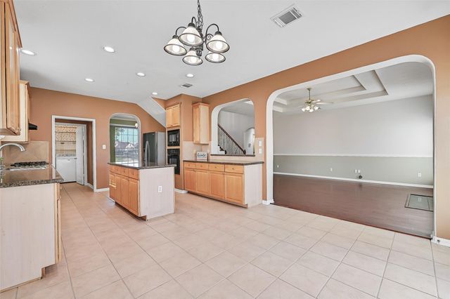 2333 Acadiana Lane, Seabrook, TX 77586