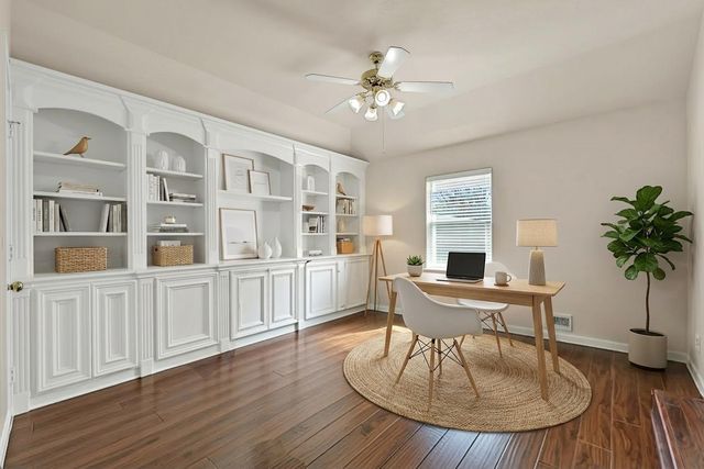 2333 Acadiana Lane, Seabrook, TX 77586