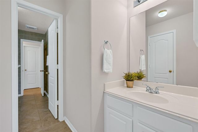 2333 Acadiana Lane, Seabrook, TX 77586