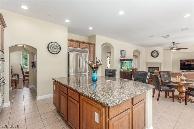 9992 Peak Lookout Street, Las Vegas, NV 89178